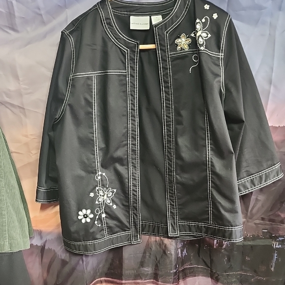Alfred Dunner Black Blazer with Floral Embellishments - Picture 1 of 4